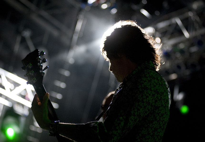 Stone Temple Pilots guitarist Dean DeLeo performs during a Final Four concert on Friday, April 2, 2010, at White River State Park in Indianapolis. (James Brosher / IU Student News Bureau)