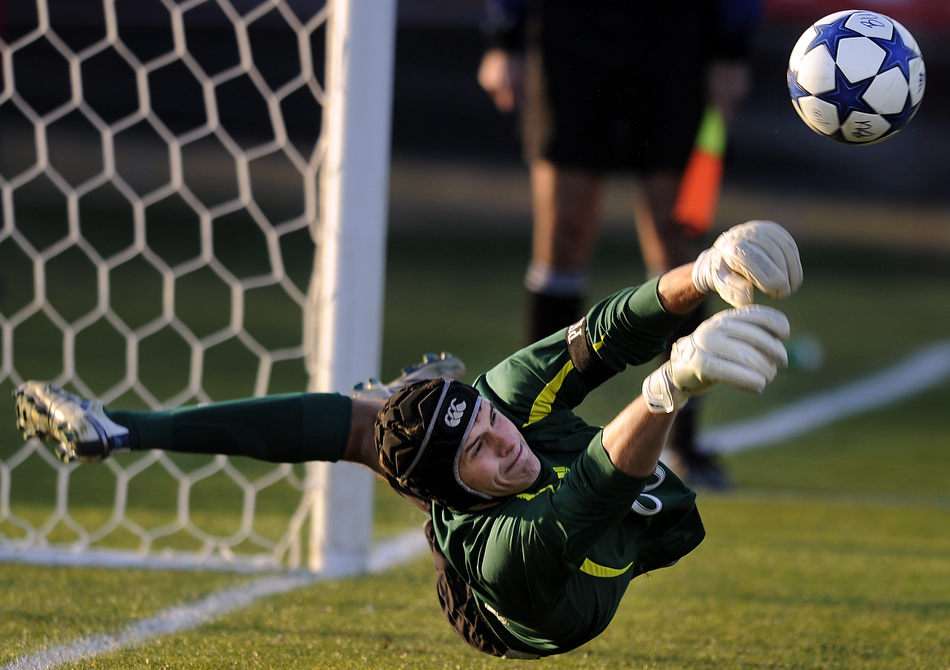 Bradley keeper Brian Billings dives to make a save in penalty kicks overtime in the Missouri Valley Conference championship game against SIU-Edwardsville on Sunday, Nov. 14, 2010, at Shea Stadium.