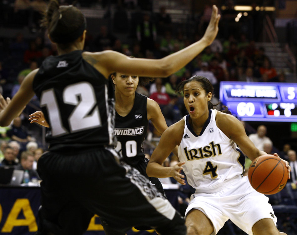 Notre Dame guard Skylar Diggins reacts as she drives into the paint during a women's NCAA college basketball game on Tuesday, Feb. 14, 2012, at Notre Dame. (James Brosher/South Bend Tribune)