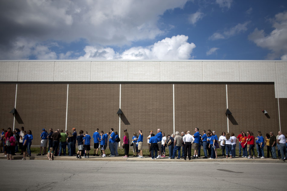 Mishawaka Marian fans wait in line at 2:36 p.m. before a 4 p.m. Class 3A semistate against Norwell on Saturday, March 17, 2012, at Huntington North High School in Huntington, Ind. (James Brosher/South Bend Tribune)