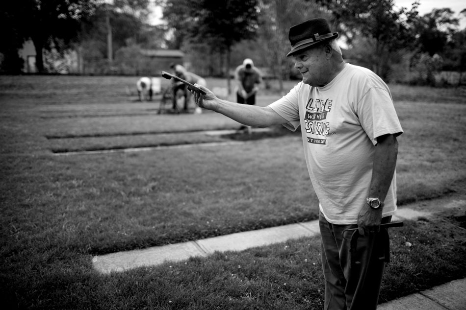 Gene Ingle of Edwardsburg, Mich. prepares to let a horseshoe fly on Wednesday, July 18, 2012, at Bendix Park in Mishawaka. (James Brosher/South Bend Tribune)