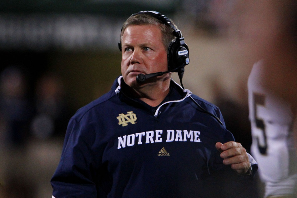Notre Dame coach Brian Kelly watches the final seconds of a 20-3 win against Michigan State on Saturday, Sept. 15, 2012, in East Lansing, Mich. (James Brosher/South Bend Tribune)