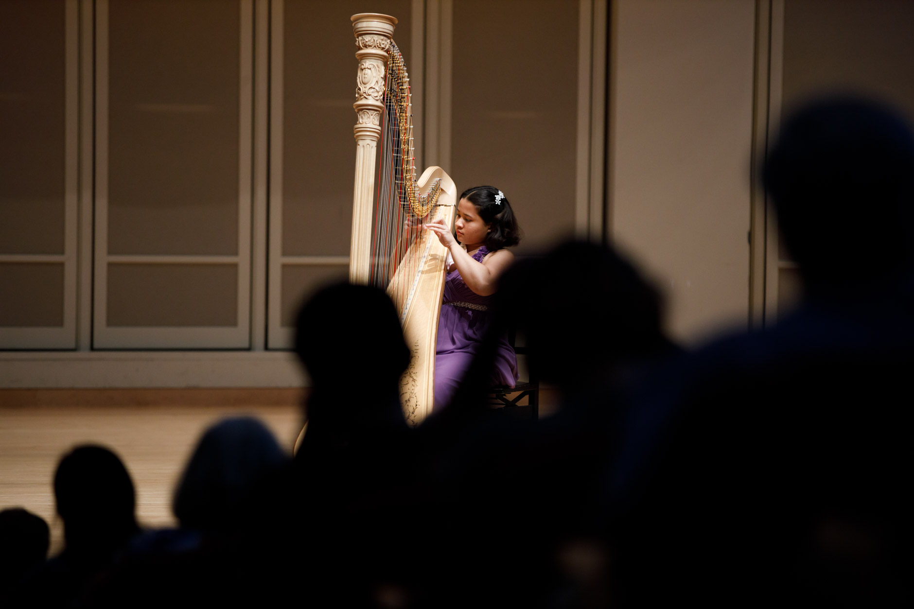 Renee Murphy performs during the Stars of Tomorrow Concert at the 11th USA International Harp Competition at Indiana University in Bloomington, Indiana on Thursday, July 11, 2019. (Photo by James Brosher)